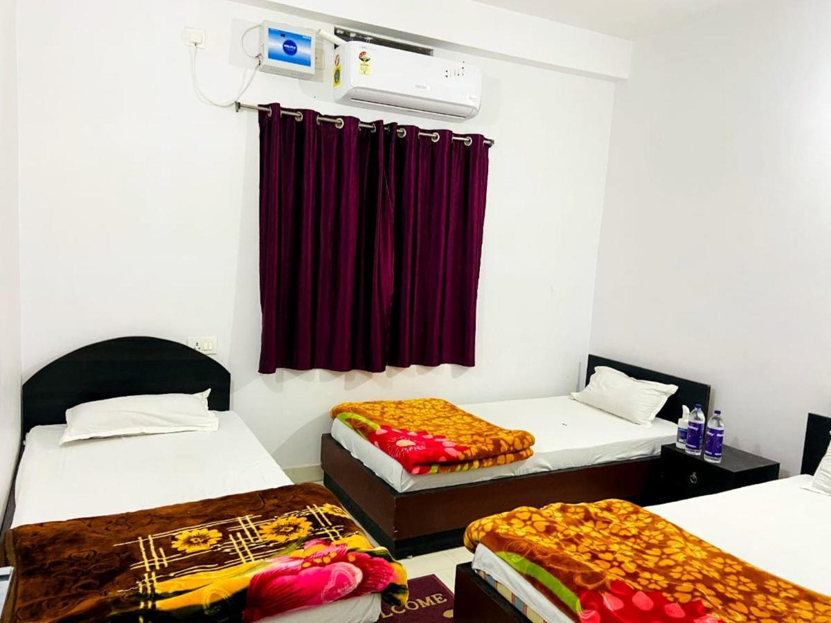Gaurav Guest House Бодх-Гая Экстерьер фото
