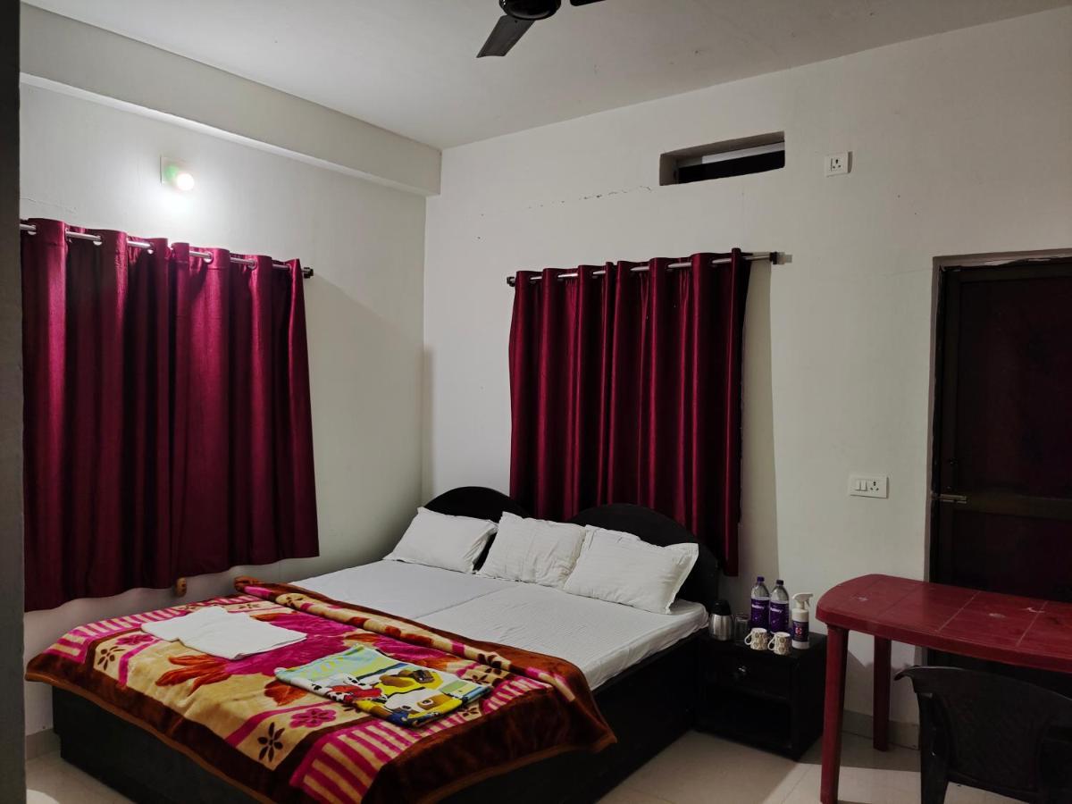 Gaurav Guest House Бодх-Гая Экстерьер фото
